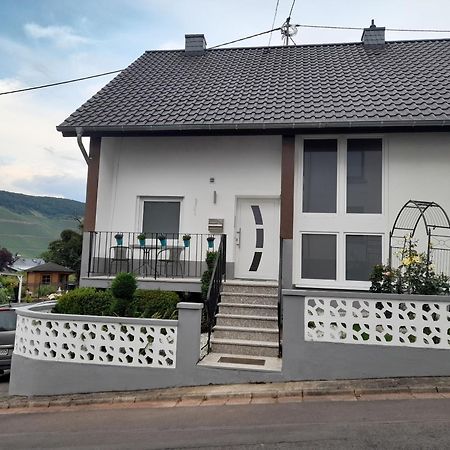 Gaestezimmer Bernkastel - Gaestehaus Barbara Exteriör bild