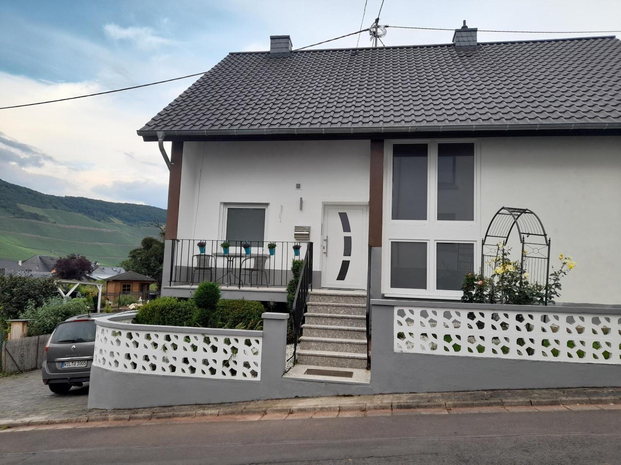 Gaestezimmer Bernkastel - Gaestehaus Barbara Exteriör bild